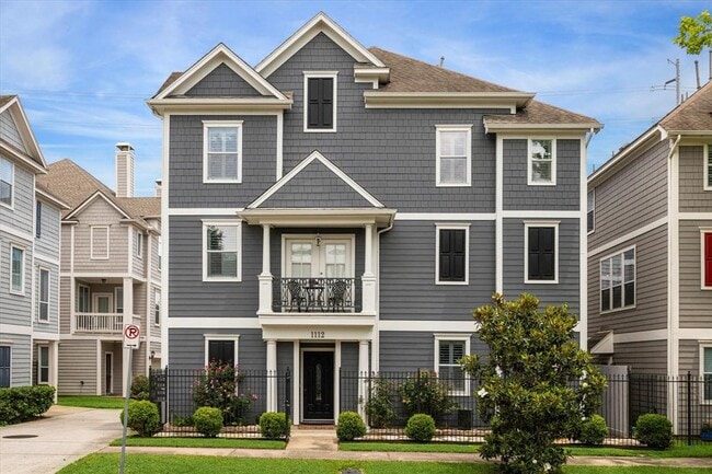 property at 1112 Nicholson St