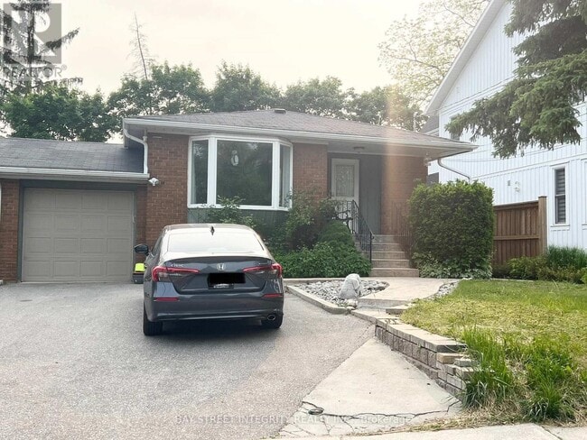 property at 8 Albert St
