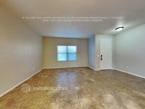 2437 W Spencer Run in Phoenix, AZ - Foto de edificio - Building Photo