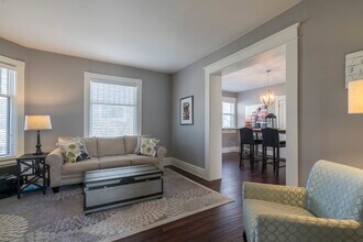 552 Union Ave SE, Unit 1 in Grand Rapids, MI - Building Photo - Building Photo