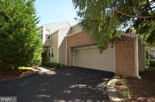 property at 7538 Cross Gate Ln