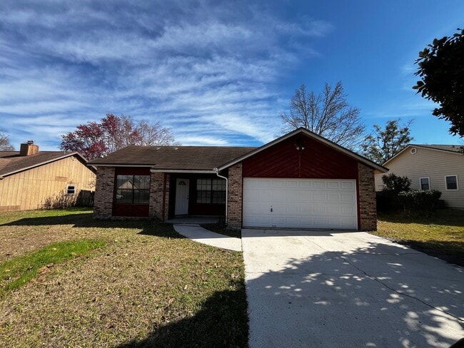 599 John Adams St in Orange Park, FL - Building Photo - Building Photo