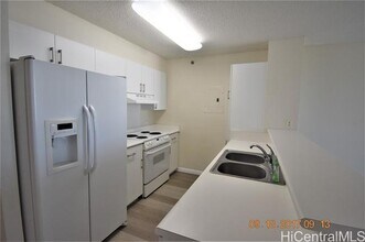 1448 Young St in Honolulu, HI - Building Photo - Building Photo