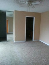 7504 75th Way in West Palm Beach, FL - Building Photo - Building Photo