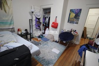 1375 Commonwealth Avenue-Unit -5 in Boston, MA - Building Photo - Building Photo