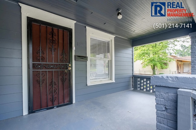 1023 S Booker St in Little Rock, AR - Building Photo - Building Photo