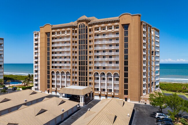 Oceanique Condos