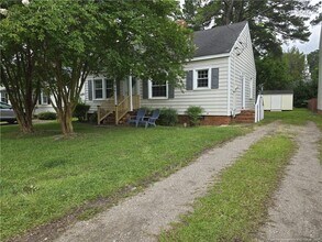 217 Marshall Rd in Fayetteville, NC - Building Photo - Building Photo