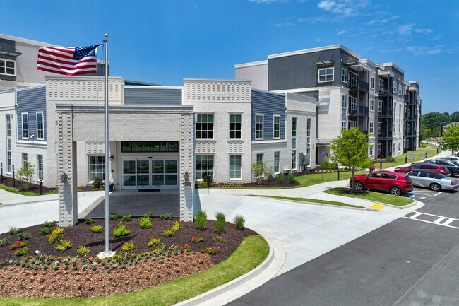 Outlook Gwinnett 55+ Active Adult Apartments in Buford, GA - Foto de edificio - Building Photo