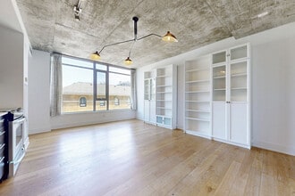 630 Queen St E in Toronto, ON - Building Photo - Building Photo