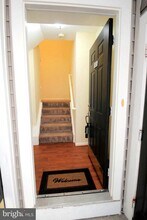 12823 Fair Briar Ln in Fairfax, VA - Building Photo - Building Photo