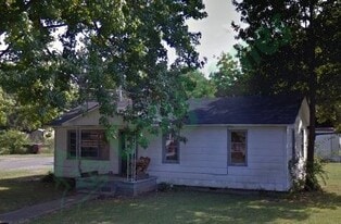 830 S Main St in Bald Knob, AR - Building Photo