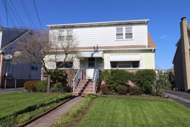172 Kanouse St in Boonton, NJ - Building Photo - Building Photo