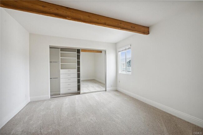 property at 215 Walnut St