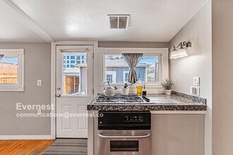 1248 S Pennsylvania St in Denver, CO - Building Photo - Building Photo