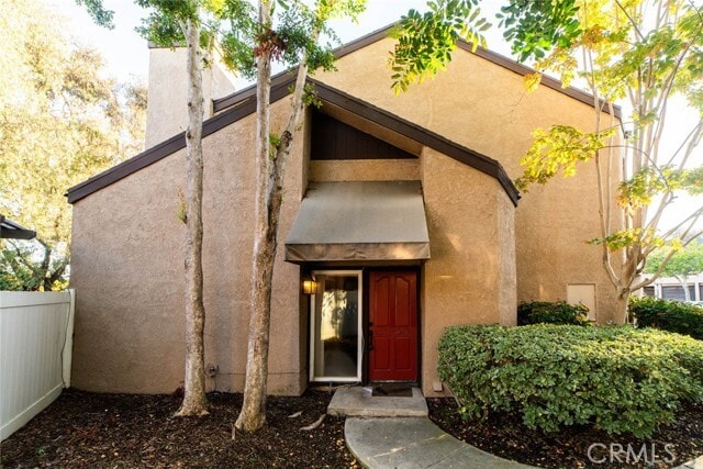 property at 923 Lombard Ct