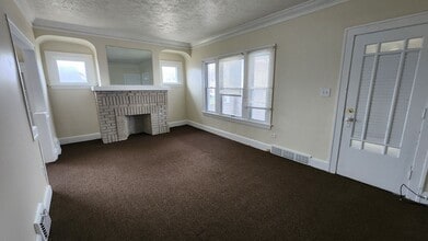 4646 Blythin Rd in Garfield Heights, OH - Building Photo - Building Photo