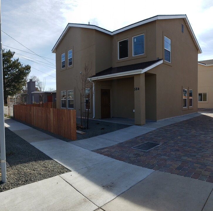 584 Capitol Hill Ave in Reno, NV - Building Photo