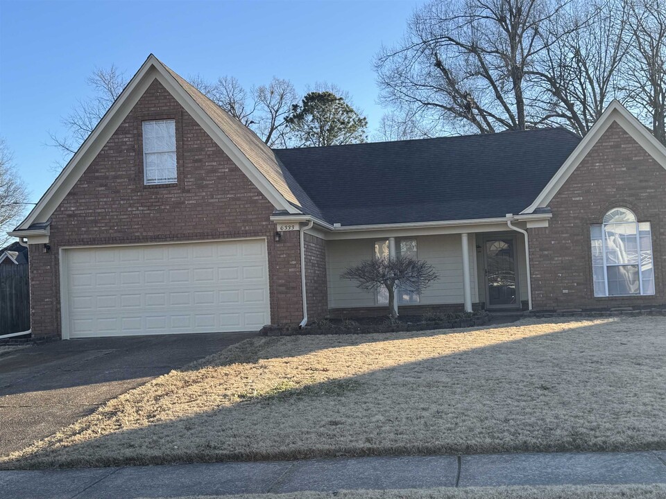 6333 Daybreak Dr in Bartlett, TN - Building Photo