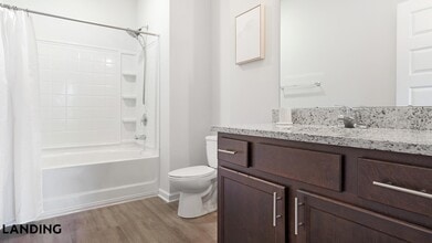 702 US-80, Unit 2707 in Bloomingdale, GA - Building Photo - Building Photo