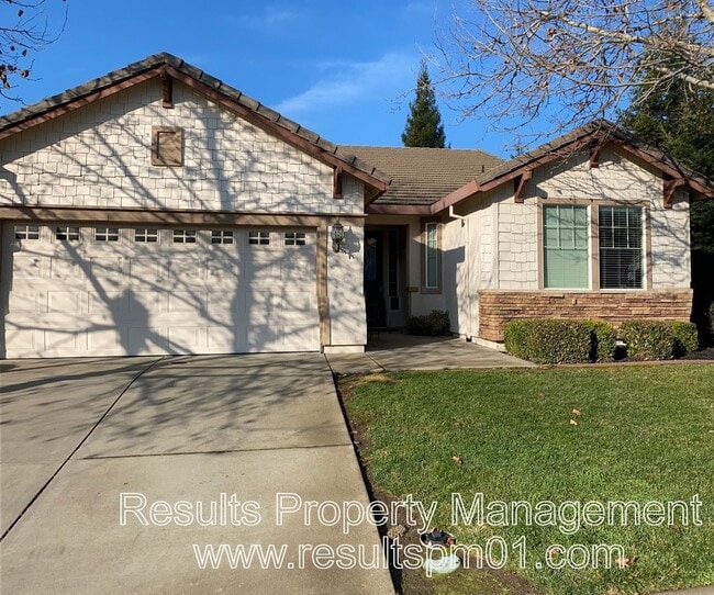 property at 2934 Cardinal Dr