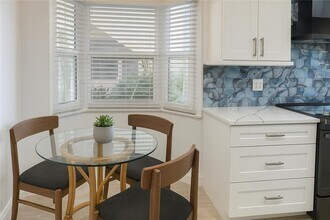 451 Grove Isle Cir, Unit 451 in Vero Beach, FL - Foto de edificio - Building Photo