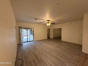 2603 E Fraktur Rd in Phoenix, AZ - Building Photo - Building Photo