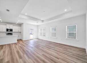 217 Lyla Ln in Crestview, FL - Building Photo - Building Photo