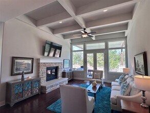 109 Abamillo Dr in Bastrop, TX - Building Photo - Building Photo