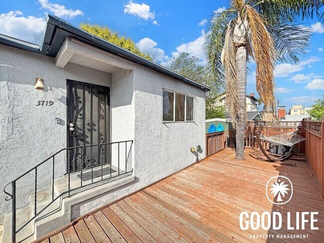 property at 3717-19 Crane Pl