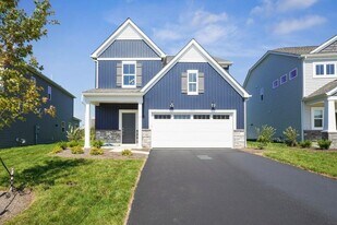 7074 Unitas Lp in Powell, OH - Building Photo