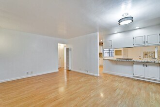 652 N Genevieve Ln in San Jose, CA - Building Photo - Building Photo