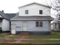 Building Photo - 624 Gilbert Ave Apartments in Terre Haute, Indiana
