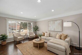 3221 Shenandoah Dr in Royal Oak, MI - Foto de edificio - Building Photo