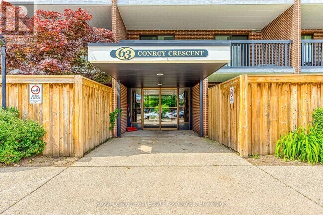 63 Conroy Crescent in Guelph, ON - Building Photo - Building Photo