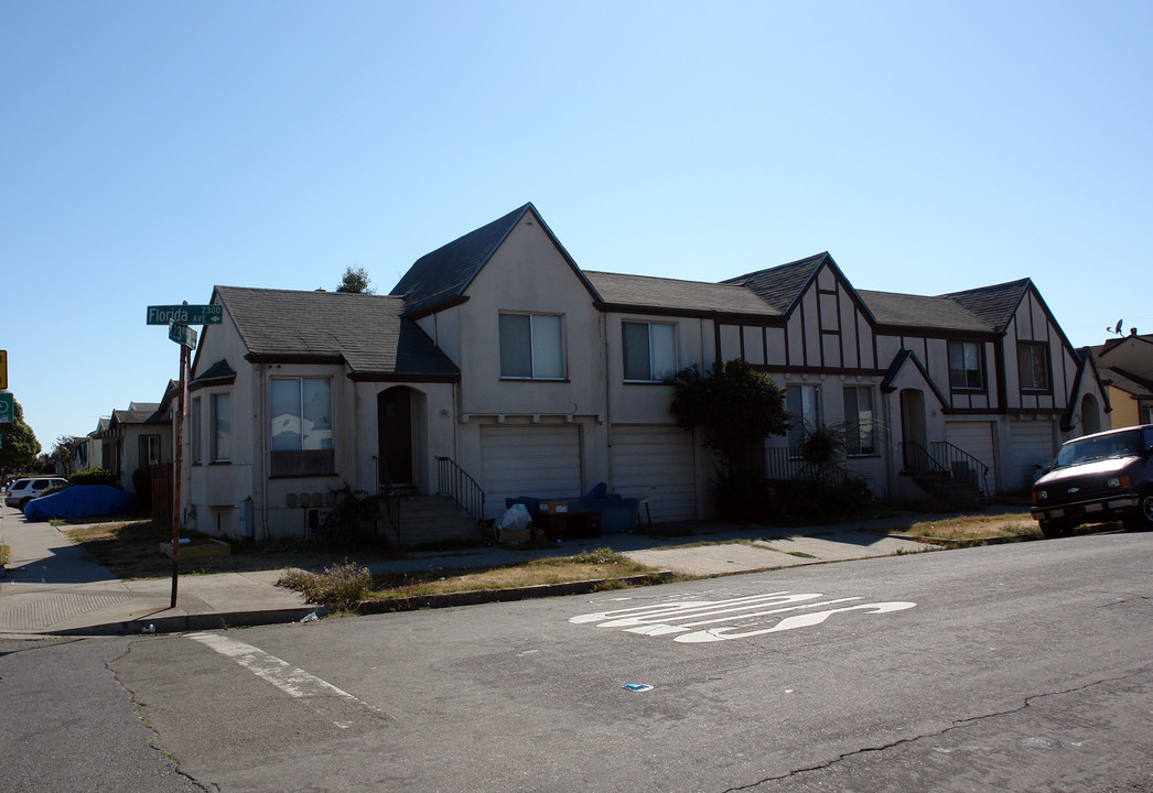 2218-30 Florida Ave in Richmond, CA - Building Photo