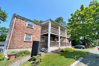 40 Stone St in Beverly, MA - Building Photo - Interior Photo