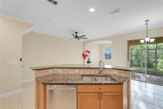 839 Assembly Ct in Kissimmee, FL - Building Photo - Building Photo