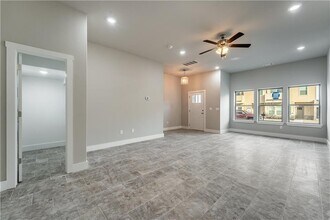 2235 W Million Ln in Fayetteville, AR - Building Photo - Building Photo