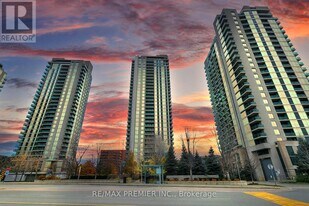 235 Sherway Gardens Rd in Toronto, ON - Building Photo