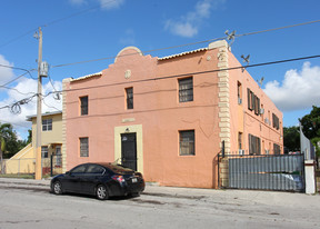 245 NW 32nd St Apartments