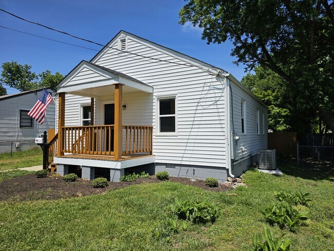 132 N Beech Ave in Highland Springs, VA - Building Photo - Building Photo