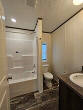 708 Maple Dr in Ilion, NY - Building Photo - Building Photo