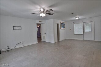 305 Bougainvillea Rd W in Lehigh Acres, FL - Building Photo - Building Photo