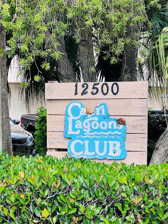 12500 Capri Cir N in Treasure Island, FL - Building Photo - Building Photo
