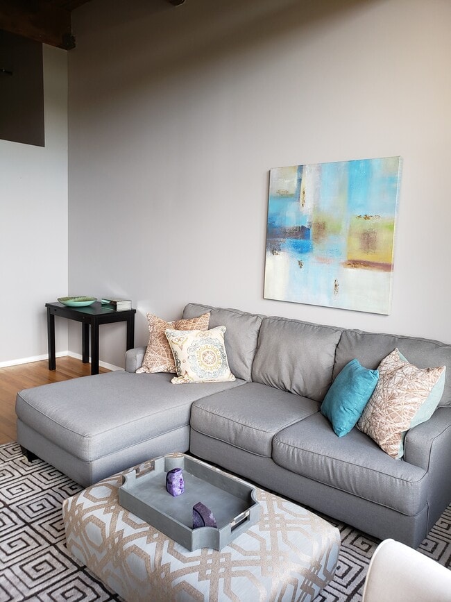 1500 W Monroe St, Unit 423 in Chicago, IL - Foto de edificio - Building Photo