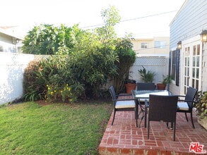 1444 Yale St in Santa Monica, CA - Building Photo - Building Photo