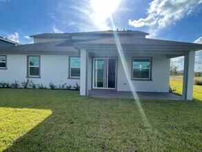 1184 Tangled Orchard Tr in Loxahatchee, FL - Building Photo - Building Photo