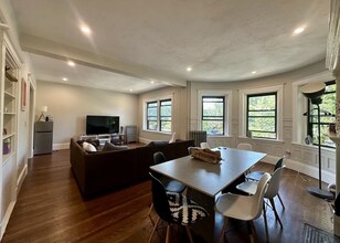 1402 Beacon St in Brookline, MA - Building Photo - Building Photo