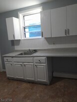 69 Williams Ave in Jersey City, NJ - Building Photo